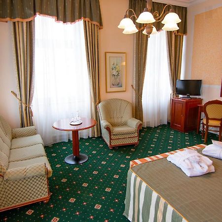 Humboldt Park Hotel&Spa Karlsbad Eksteriør billede